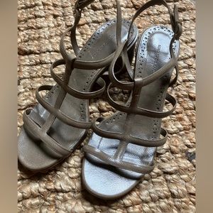 Taupe leather chunky heel strappy sandals- Roberto Del Carlo 39/9